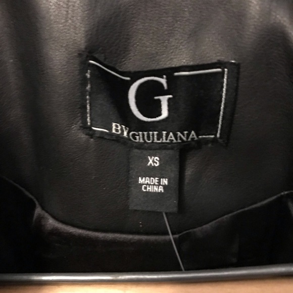 Black nice jacket size small! - Picture 2 of 4